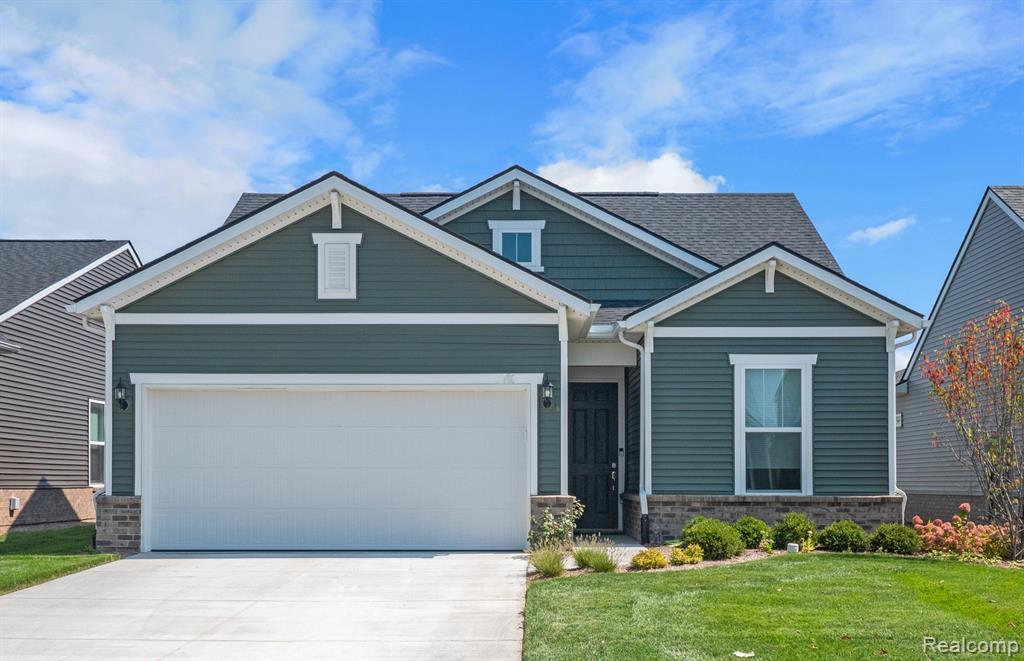 4121 Dogwood Drive — photo