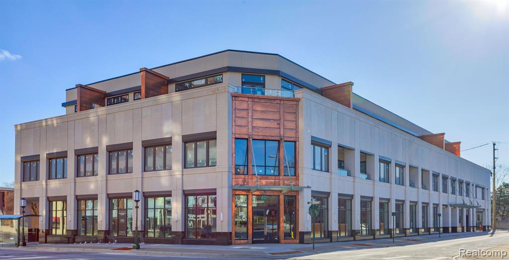 400 S Old Woodward Avenue 315 — photo