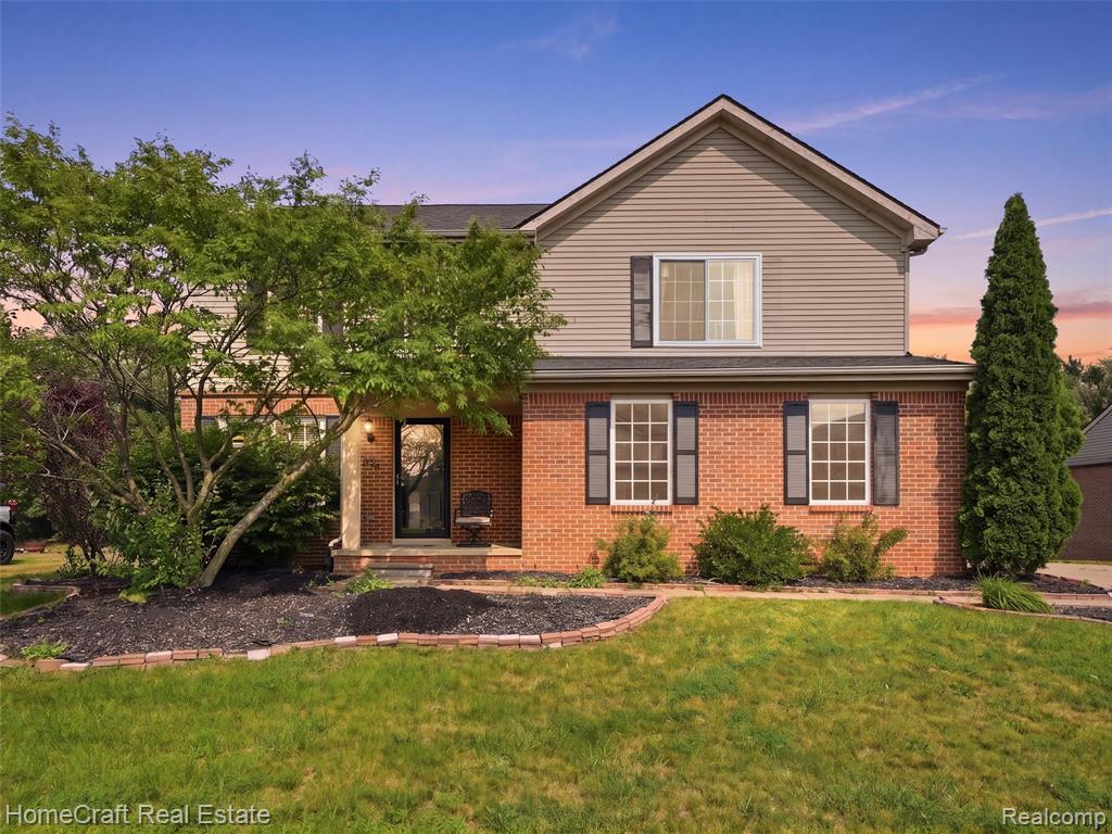 13585 Milton Drive — photo