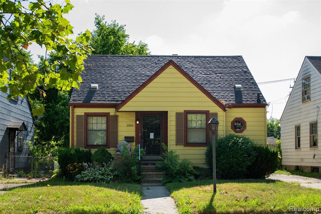 8212 Penrod Street — photo
