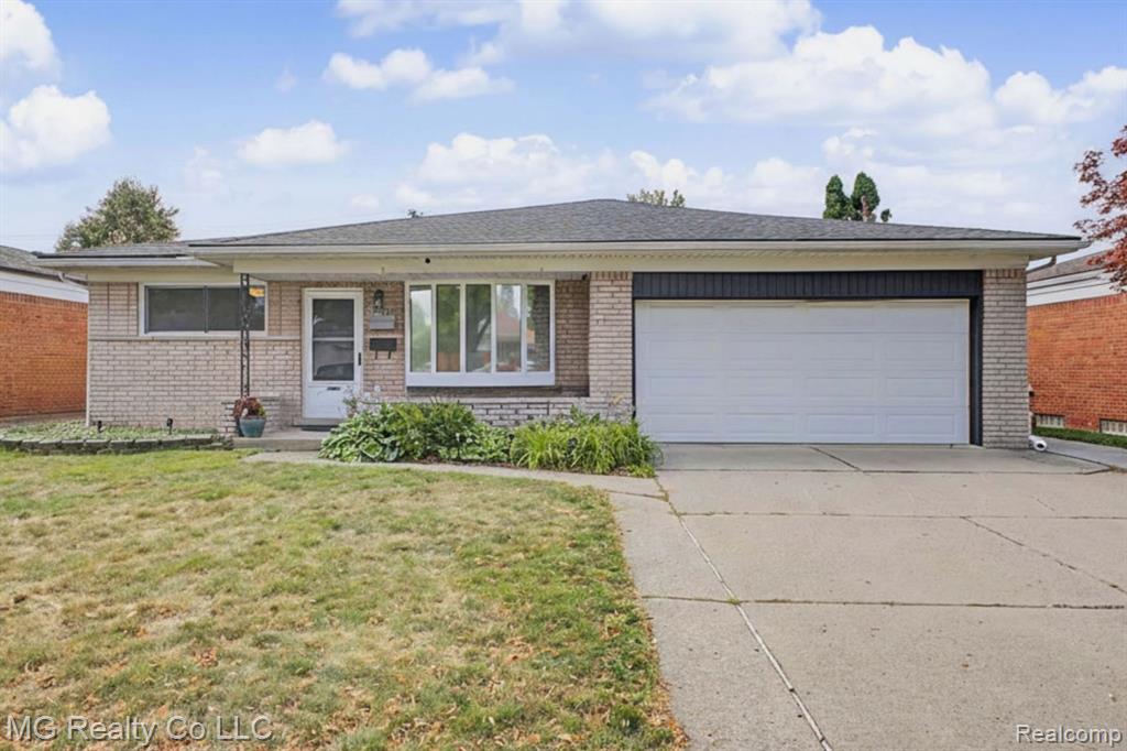 13644 Joyce Drive — photo