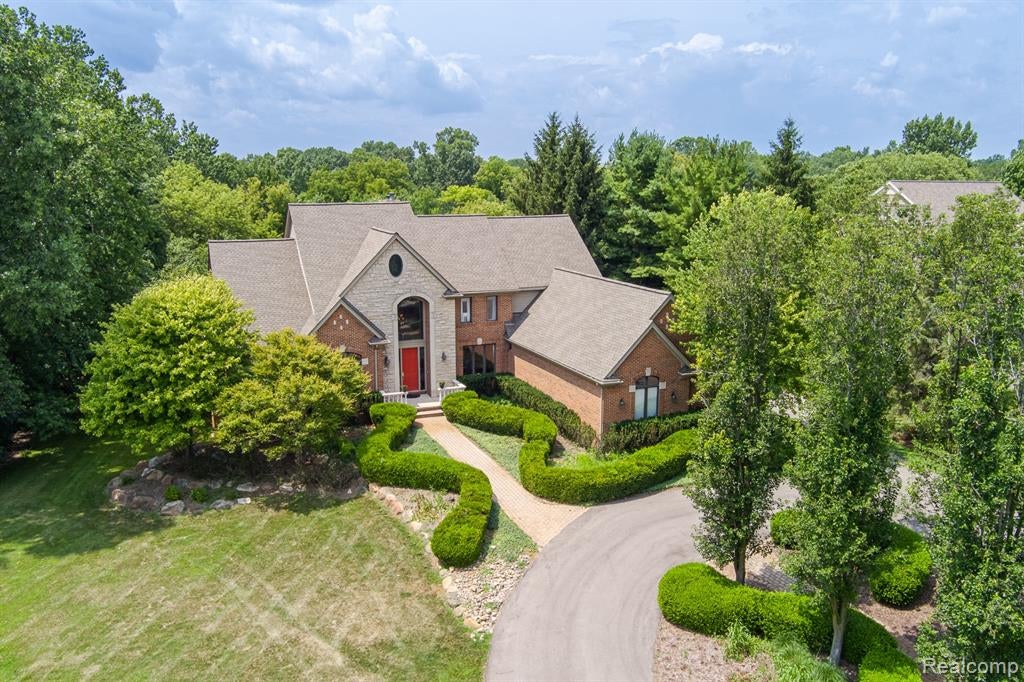3720 Northwood Drive — photo