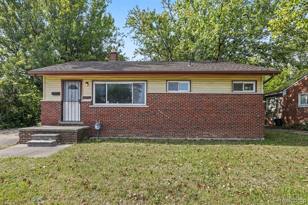 28507 Avondale Street — photo