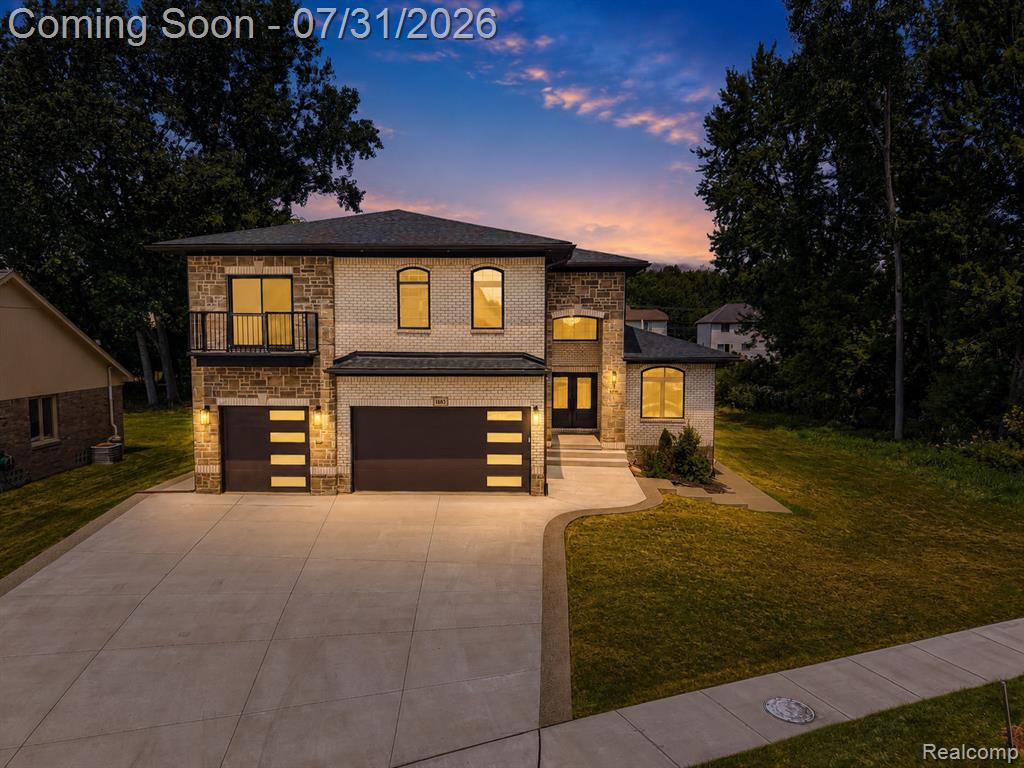1683 Delta Drive — photo