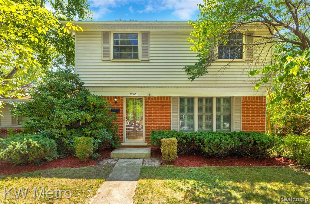 11923 Fairview Drive — photo