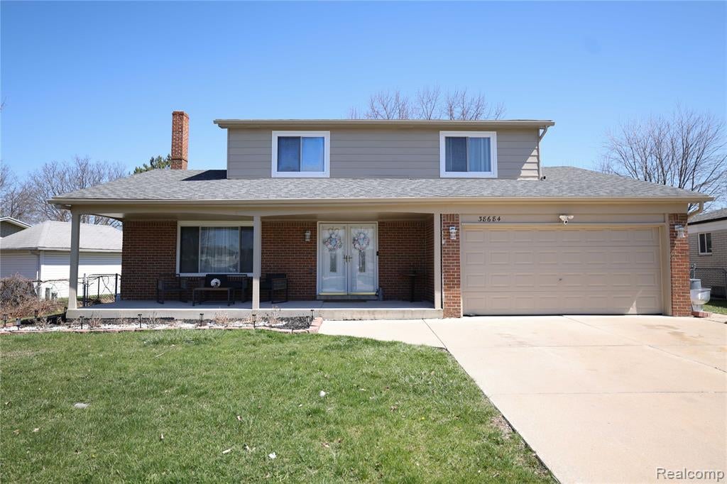 38684 Pinebrook Drive — photo