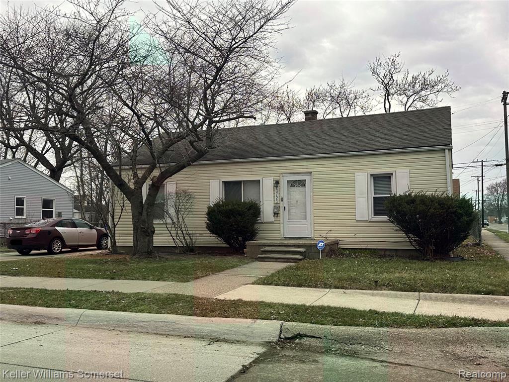 13723 Hendricks Avenue — photo