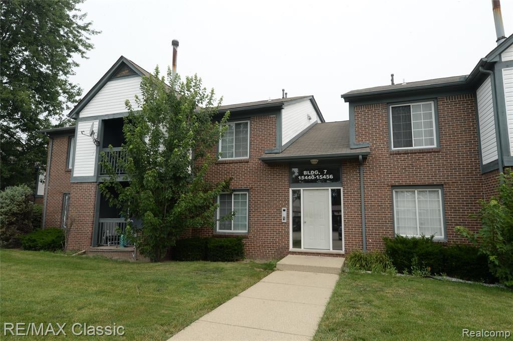 15450 Ashley Court — photo