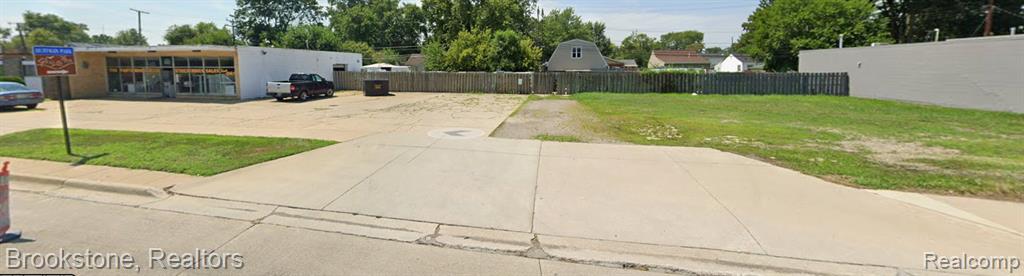 26529-26545 John R Road — photo