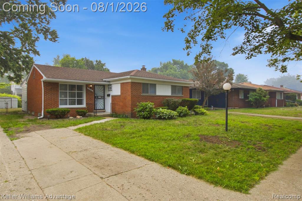20310 Redfern Street — photo