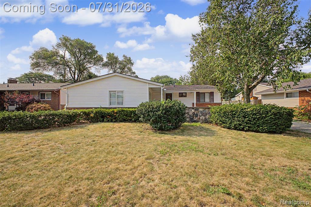 37091 Gilchrist Street — photo
