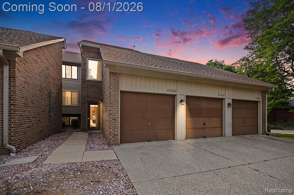 42366 Lochmoor Street — photo