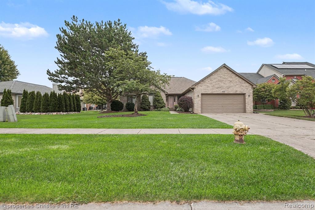 49316 Deerfield Park — photo