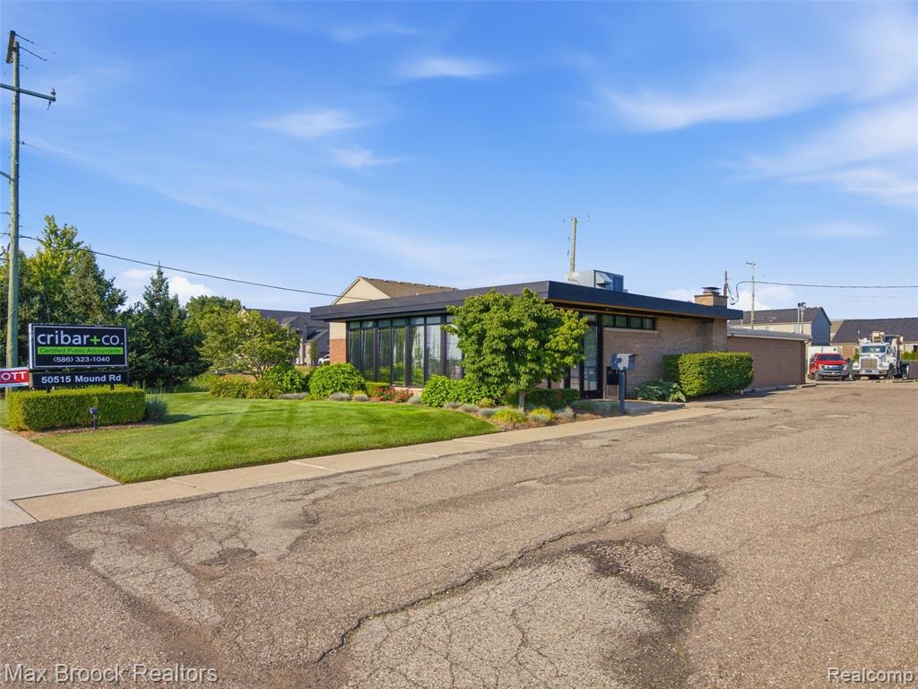 50515 Mound Road — photo