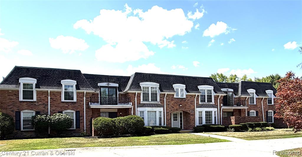 18301 W 13 Mile Road a-2 — photo