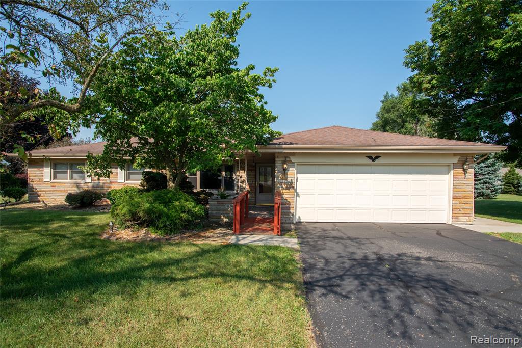374 Rohloff Drive, Coldwater, MI 49036