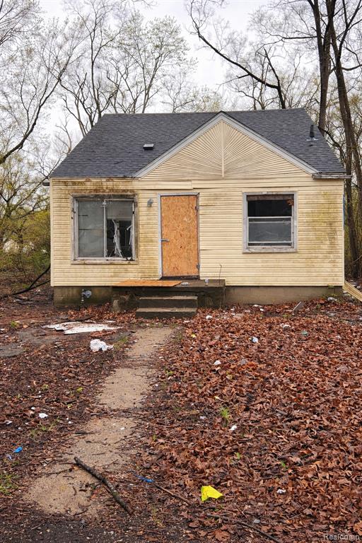 18541 Fielding Street — photo
