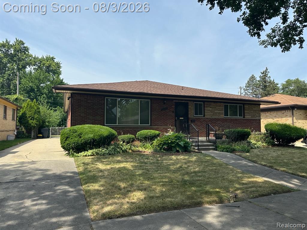 23271 Harding Street — photo