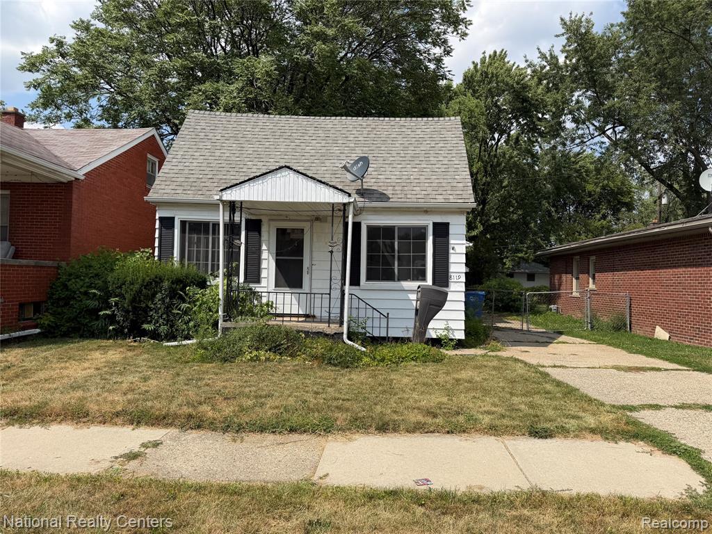 8119 Studebaker Avenue — photo