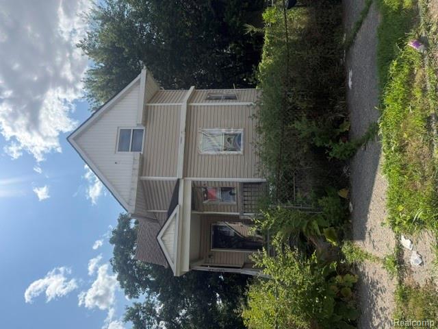 4733 Casper Street — photo