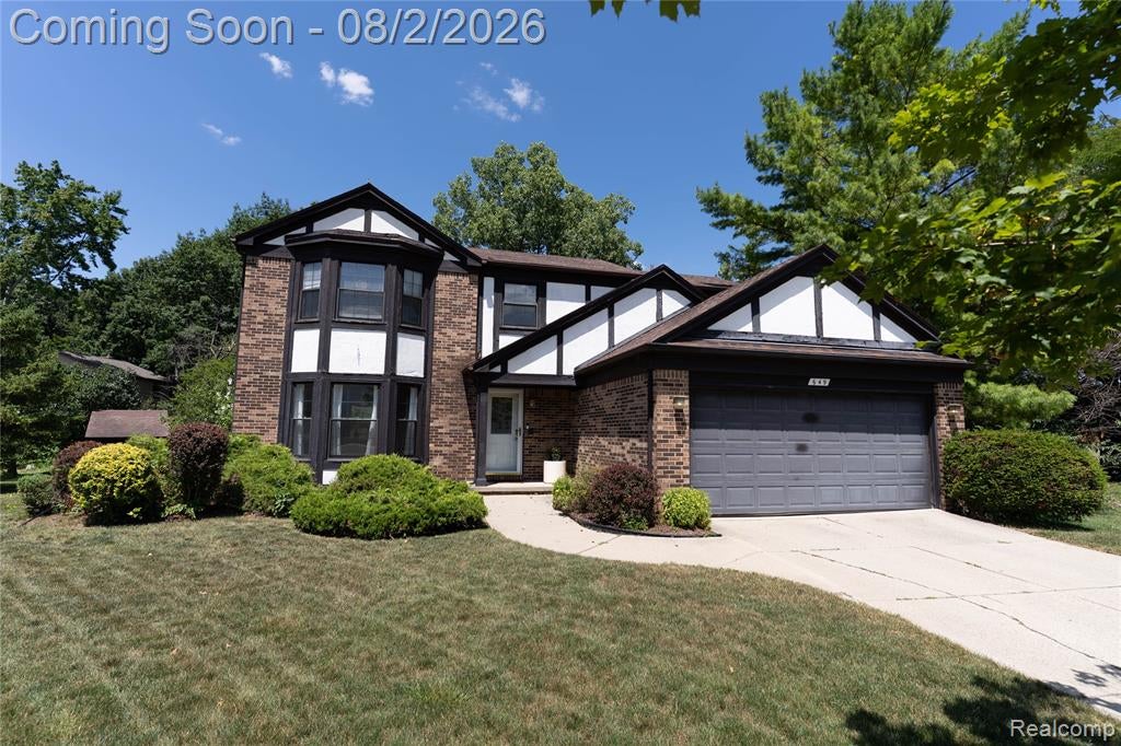 649 Bedford Drive — photo