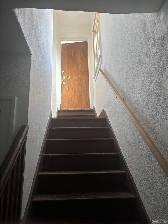 8210 Decatur Street, Detroit, MI 48228 — photo 2