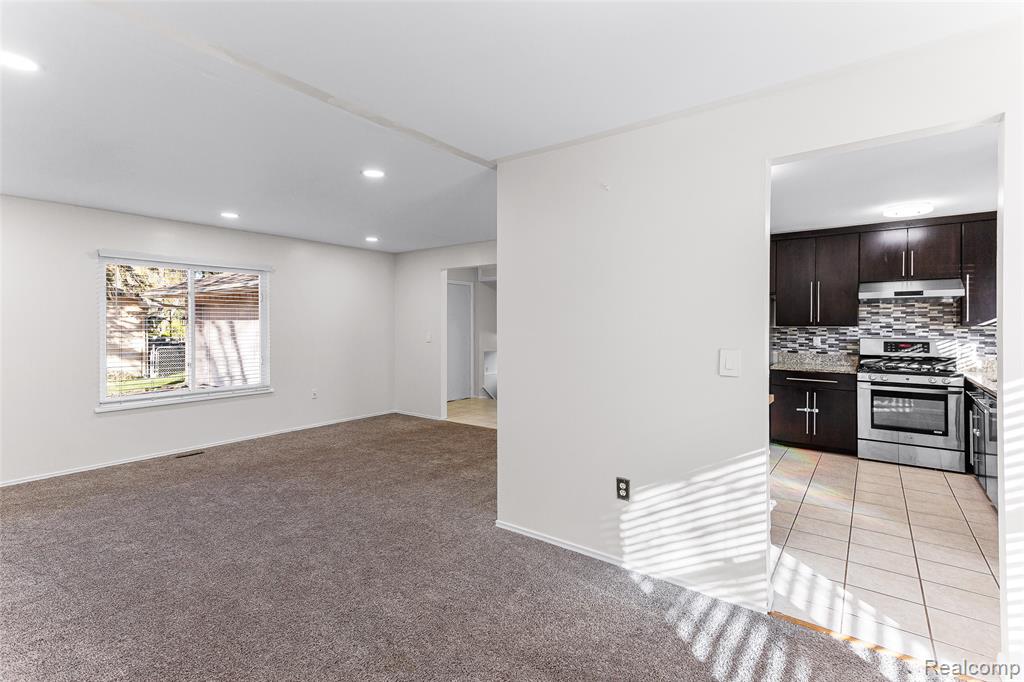 22582 Winfield Road, Novi, MI 48375 — photo 3