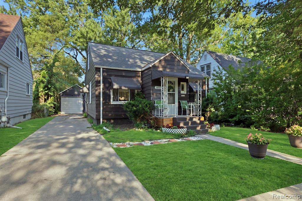 18711 Dalby — photo