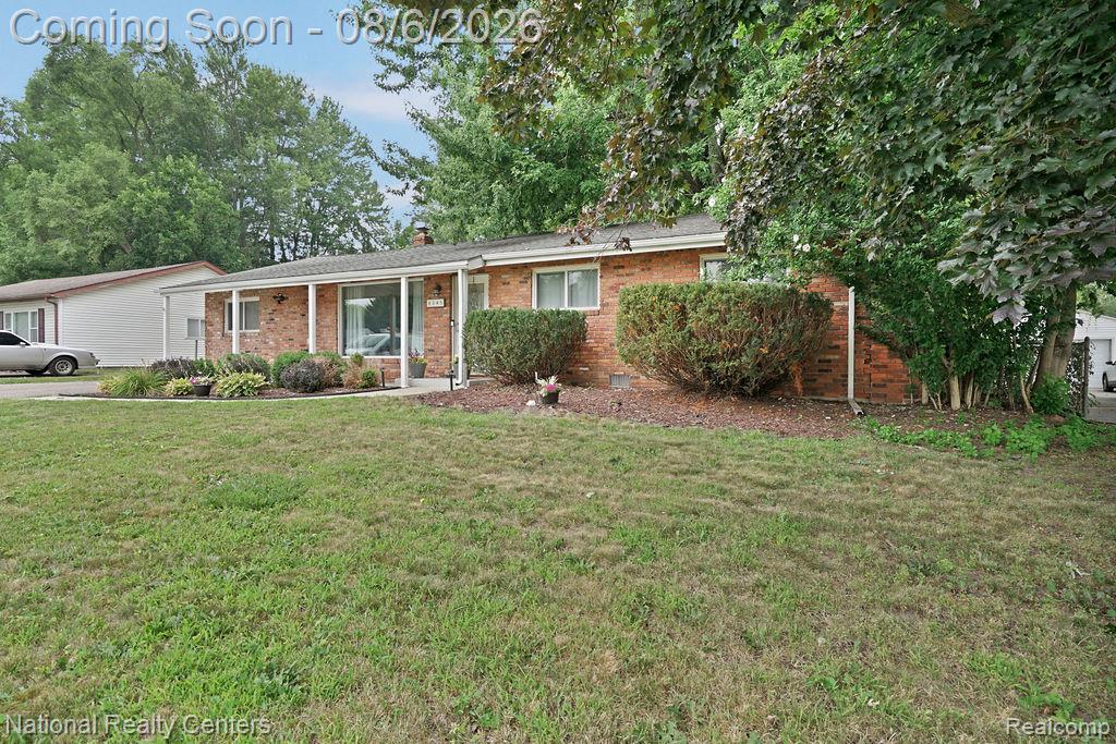 8345 21 Mile Road — photo