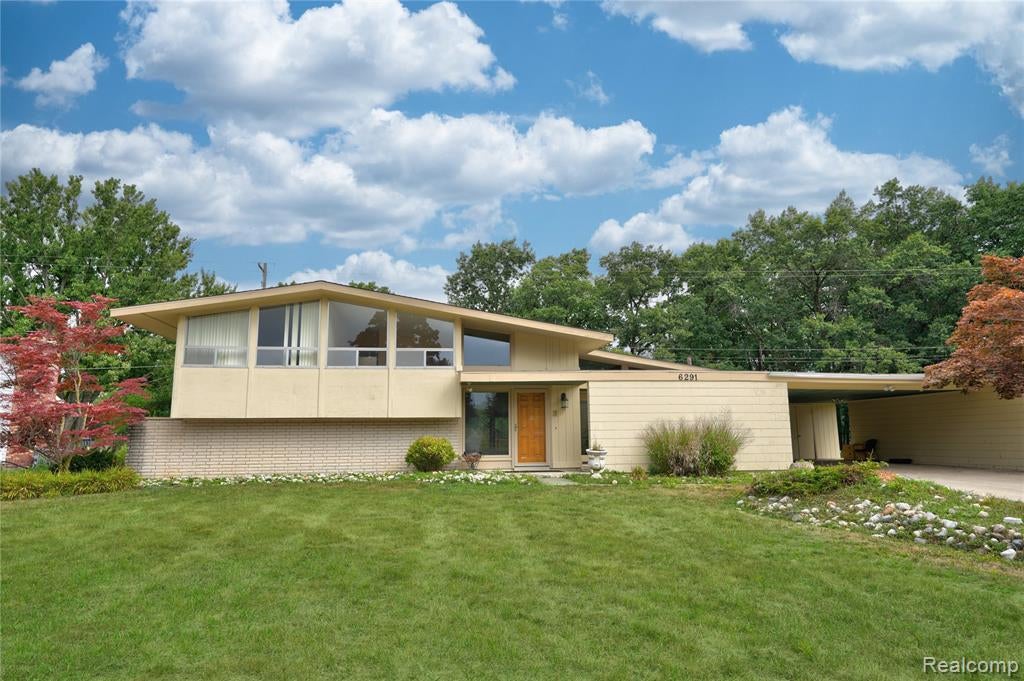 6291 Westview Drive — photo