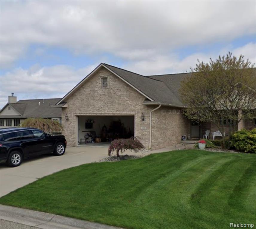 5353 Wyndemere Common Square — photo