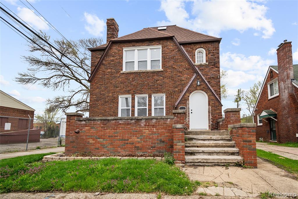 17125 Warrington Drive — photo