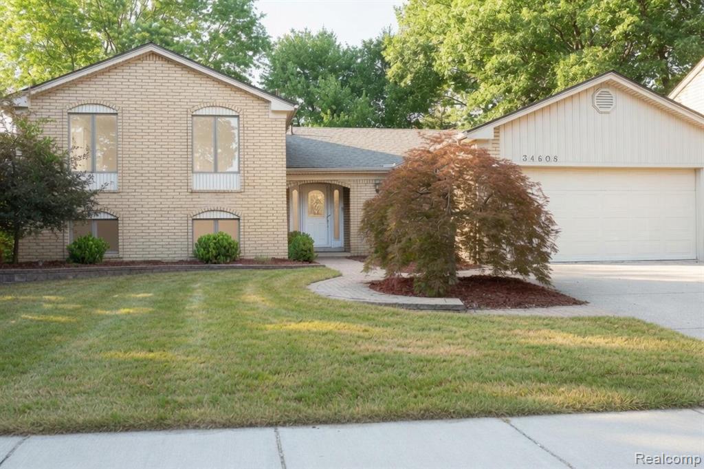 34608 Pinehurst Drive — photo