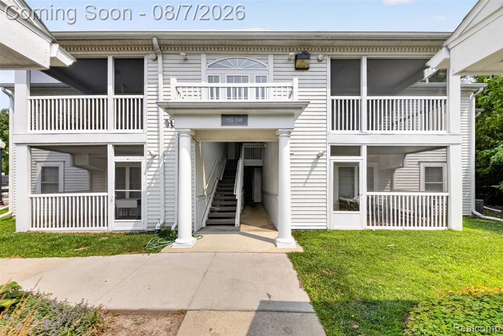 2247 S Main Street 23 — photo