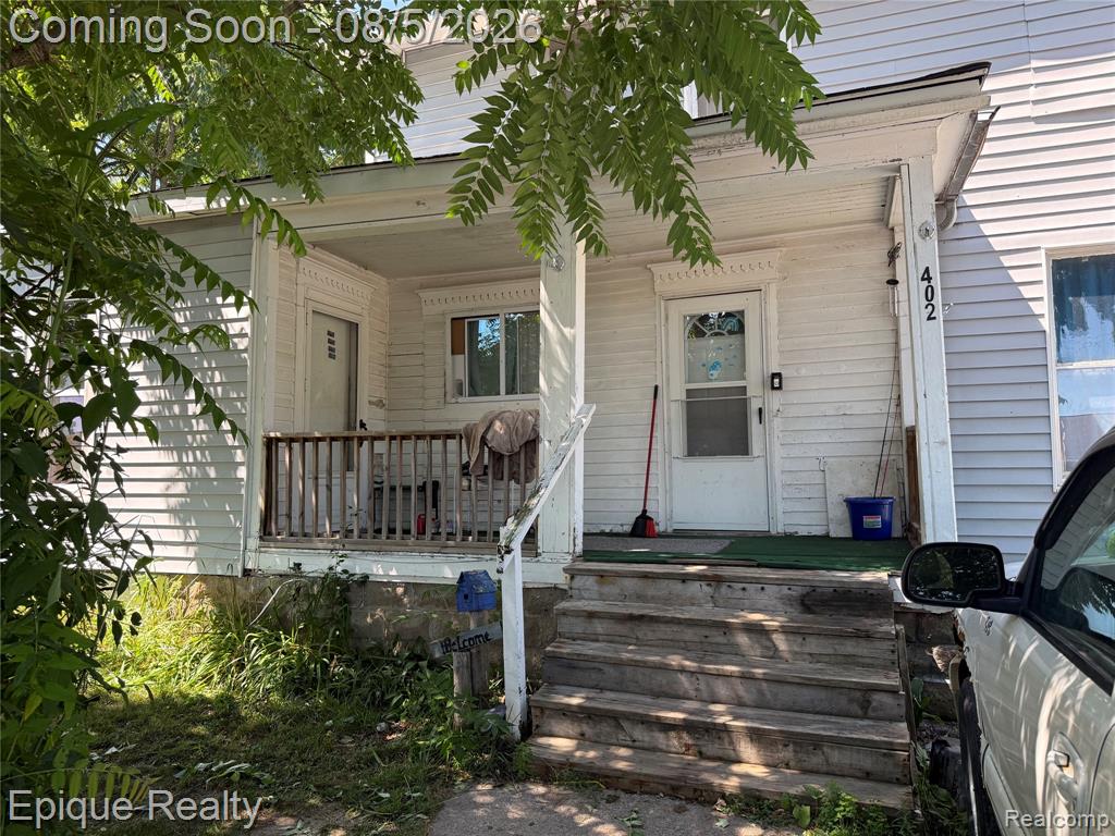 402 Black Street — photo
