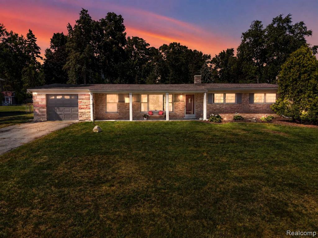 8144 Kenwick Drive — photo