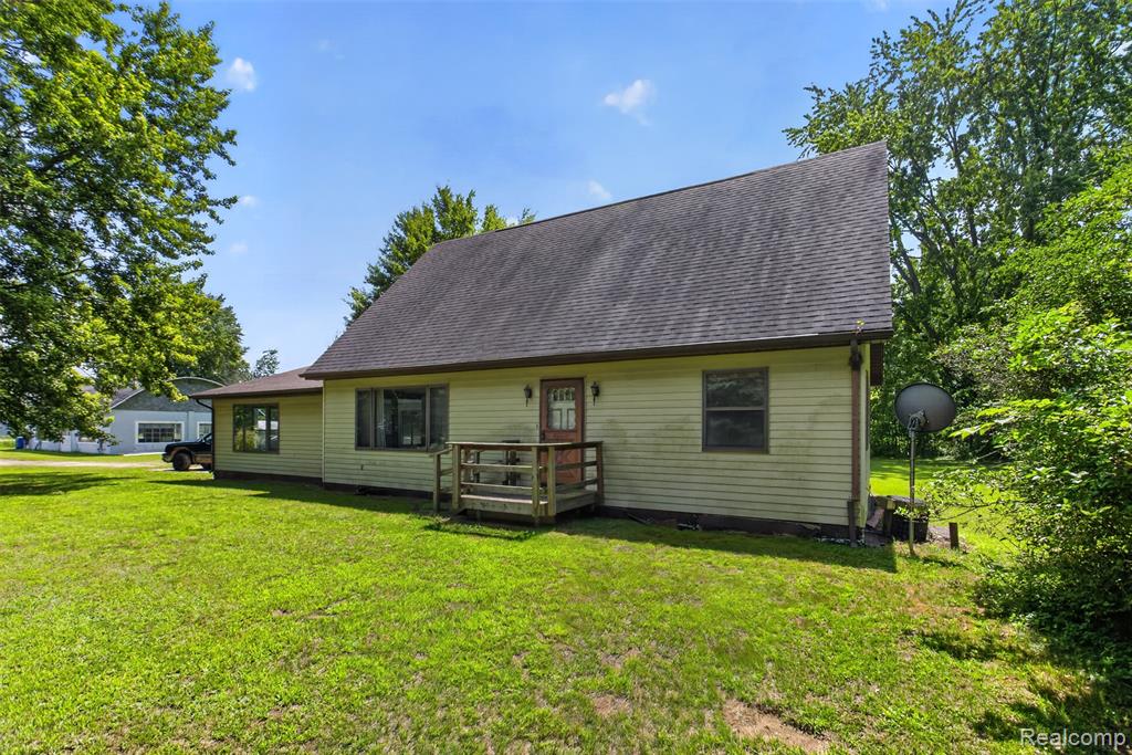 3775 W Saginaw Road — photo
