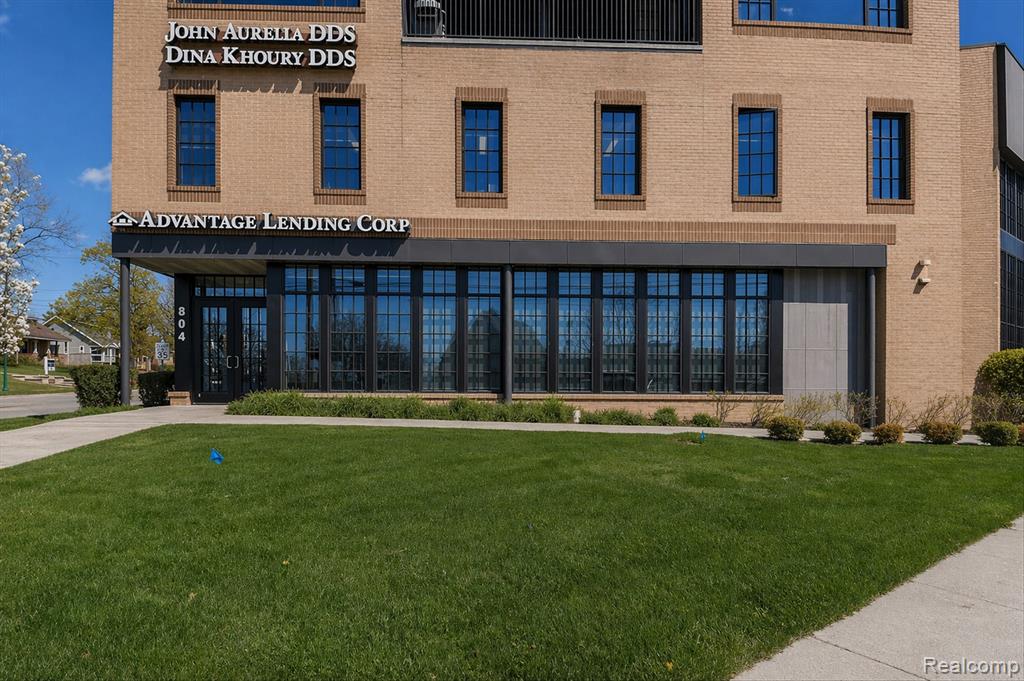 804 N Main Street #3A, Rochester, MI 48307 — photo 3