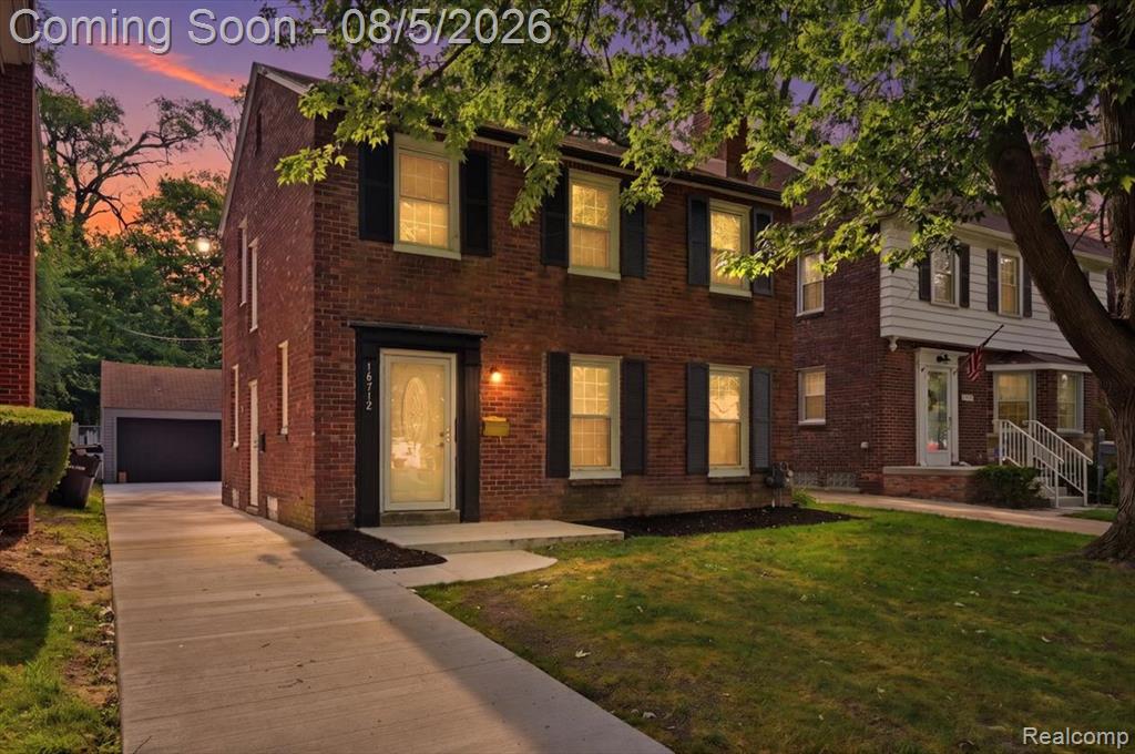 16712 Glastonbury Road — photo
