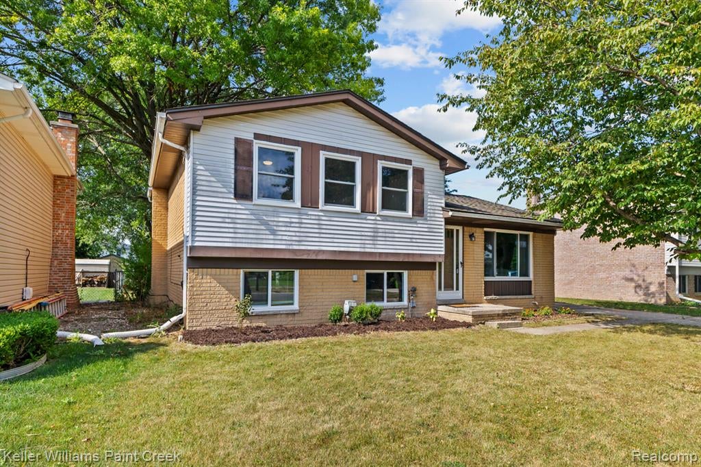 16221 Bayham Court — photo