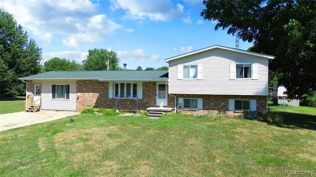 9264 Duffield Road — photo