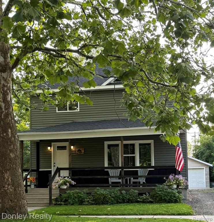 112 Alexander Street — photo
