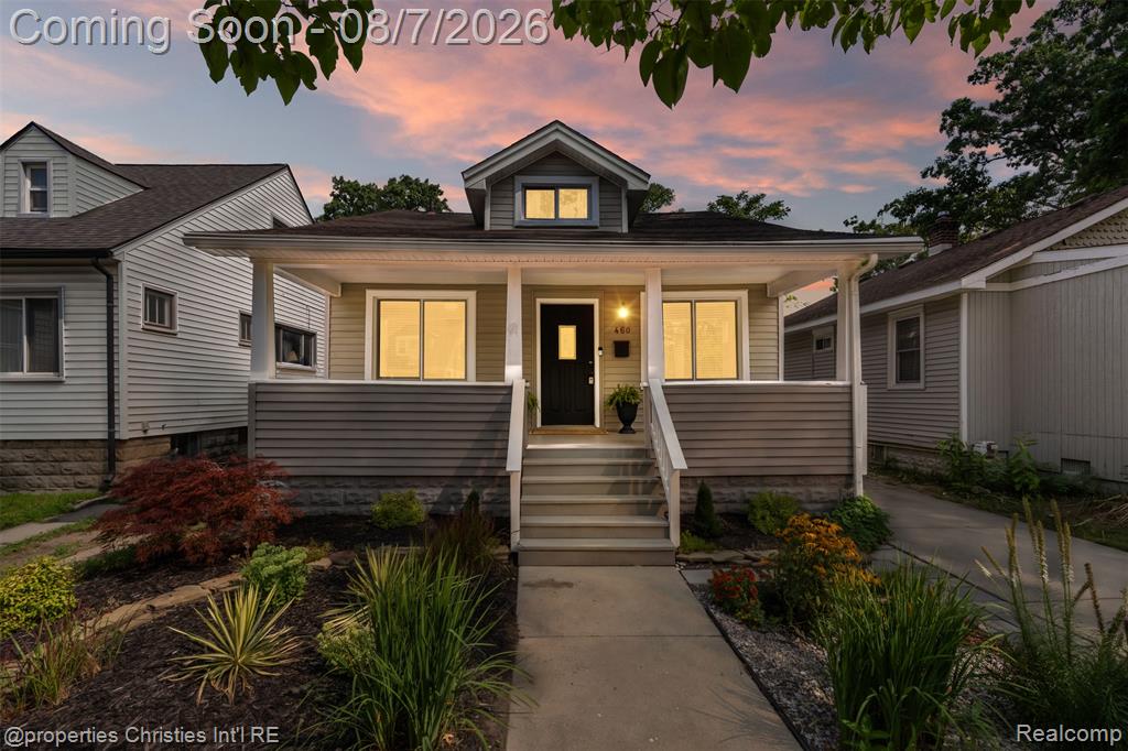 460 W Chesterfield Street — photo