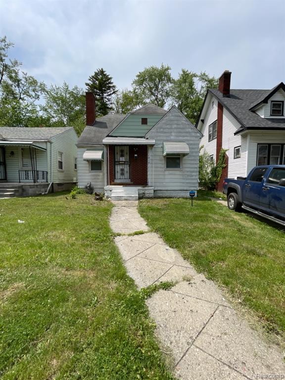 9137 Birwood Street — photo