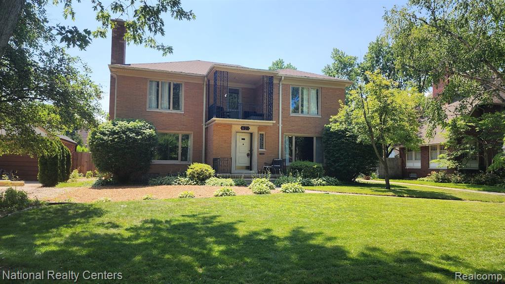 821 Pemberton Road — photo