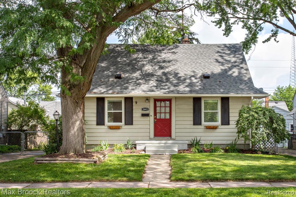 2441 Coy Street — photo