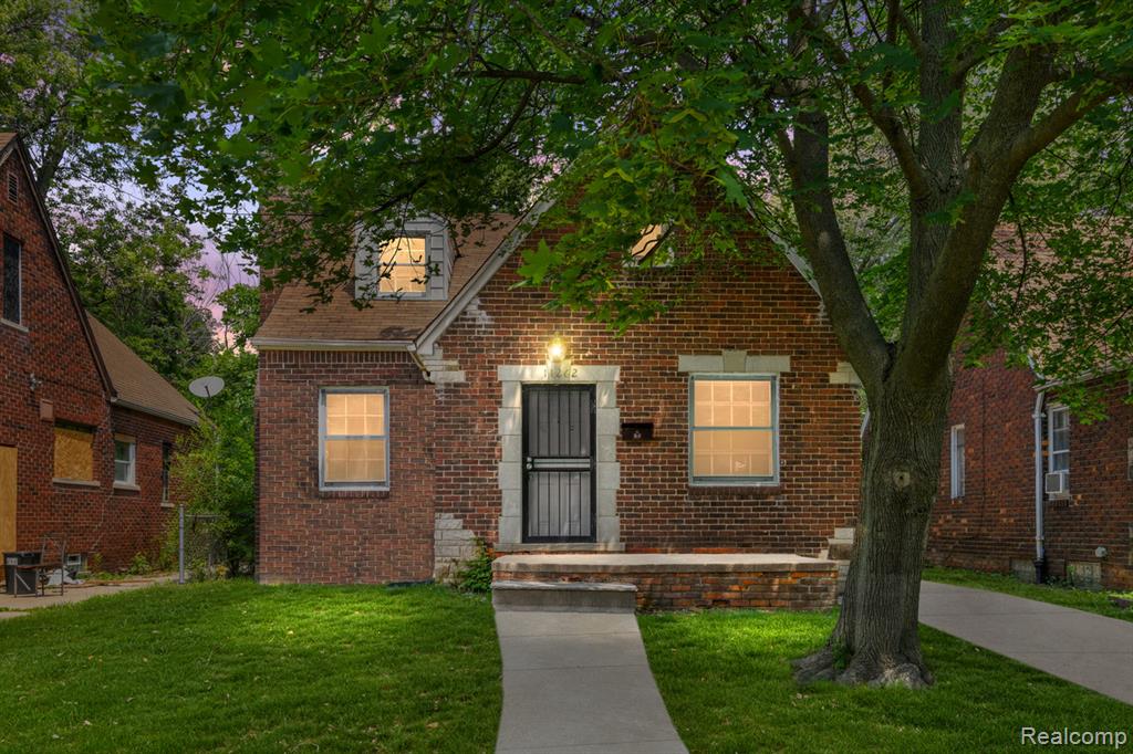 11262 Courville Street — photo