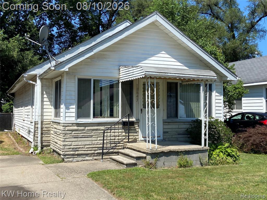 18843 Norborne — photo