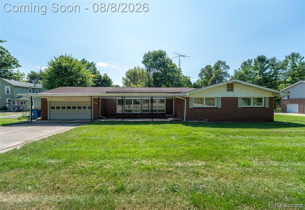 208 N Washington Street — photo