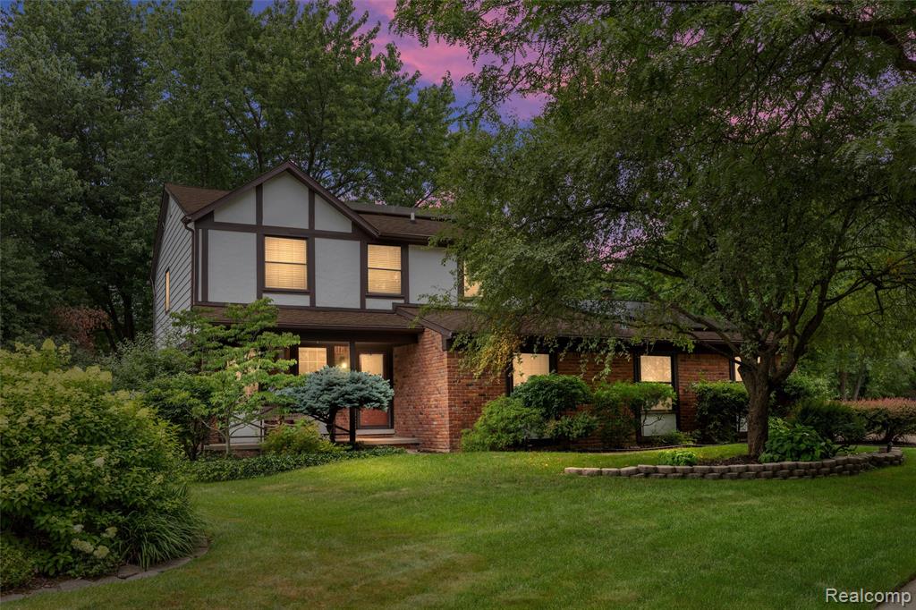 2937 Waterloo Drive — photo